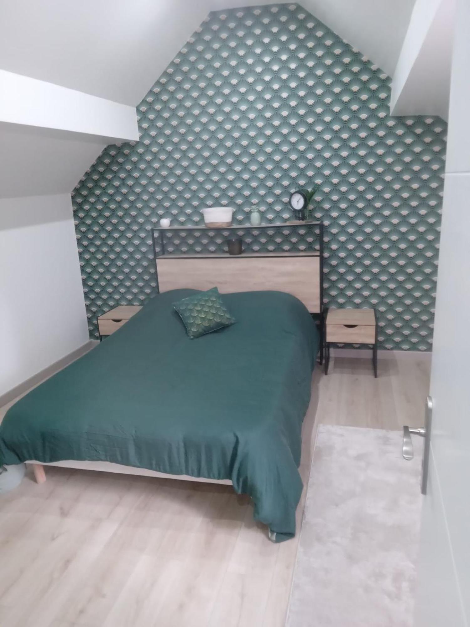 Joli Appartement De Vacances Écouen Dış mekan fotoğraf